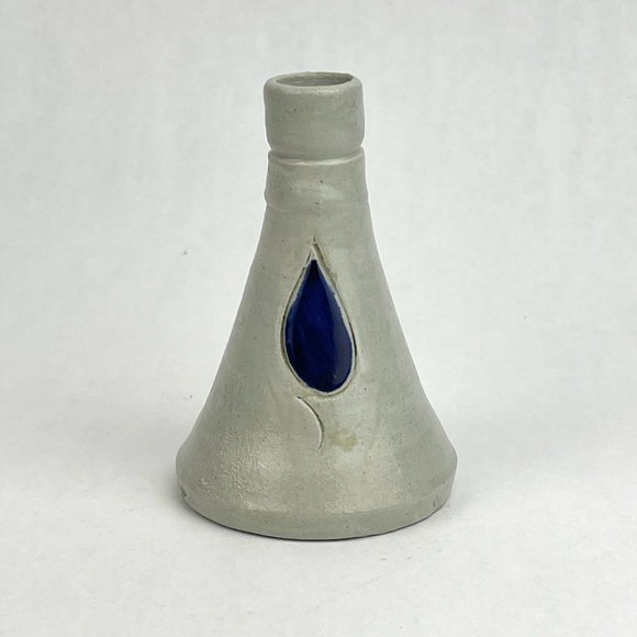 Vintage Williamsburg Pottery Small Bud Vase Salt Glazed Blue Leaf - Picture 1 of 8